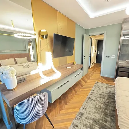 アパート Kandinski Lux ブルガス