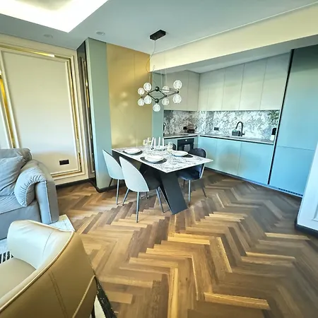 Kandinski Lux アパート