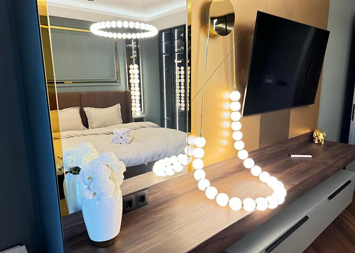 Apartament Kandinski Lux *