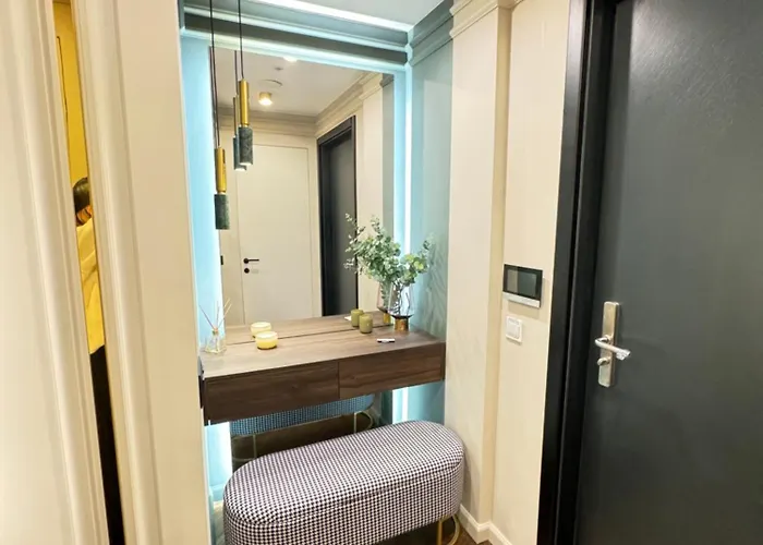 Kandinski Lux Burgas City